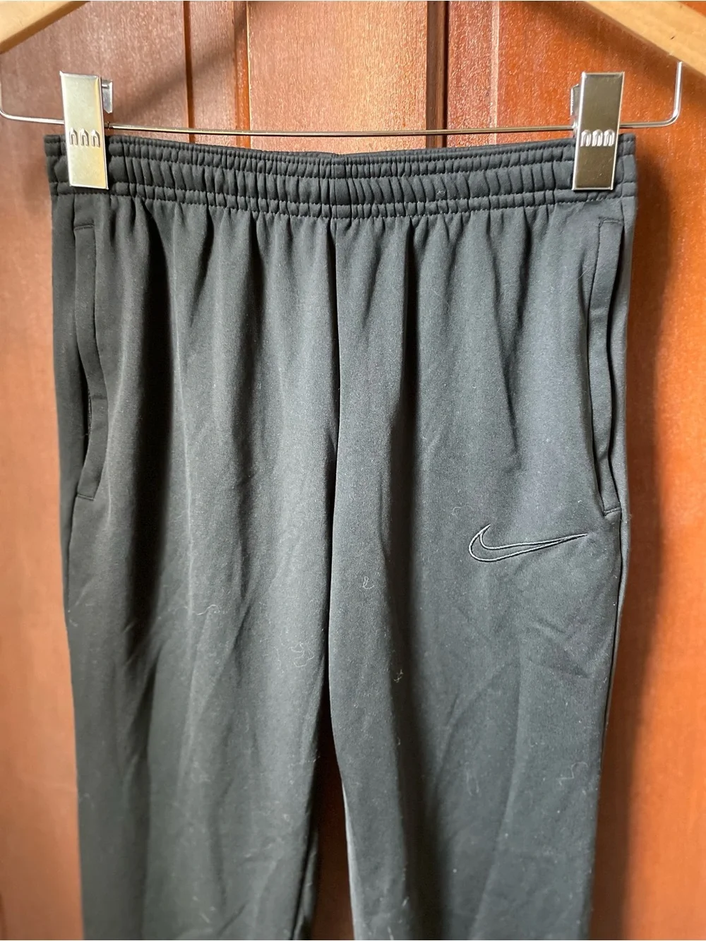 Nike dri fit boys medium black athletic pants